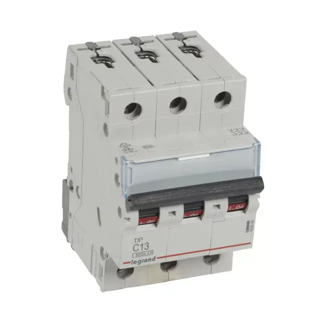 Legrand 403544 TX3 Kismegszakító. 3P, 13A, C karakterisztika, 6kA Rendeld meg most