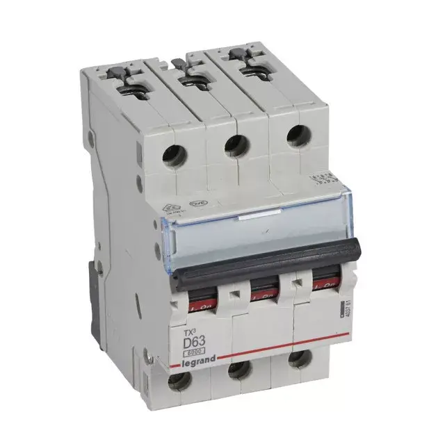 Legrand 403761 TX3 Kismegszakító. 3P, 63A, D karakterisztika, 6kA Kedvezmény