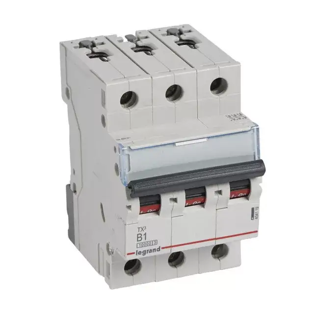 Legrand 404221 TX3 Kismegszakító. 3P, 13A, C karakterisztika, 10kA Különleges ajánlat