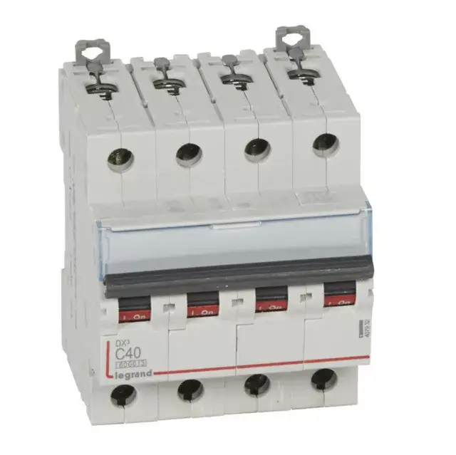 Legkelendőbb Legrand 407932 DX3 Kismegszakító. 4P, 40A, C karakterisztika, 6kA