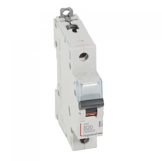 Legrand 408873 DX3 Kismegszakító. 1P, 20A, B karakterisztika, 10kA Vásárlói kedvenc