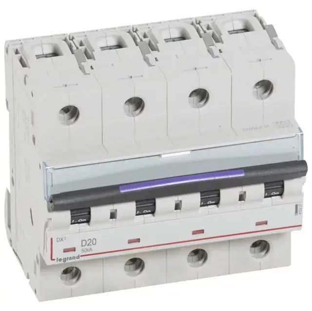 Legrand 410227 DX3 Kismegszakító. 4P, 20A, D karakterisztika, 50kA Akció