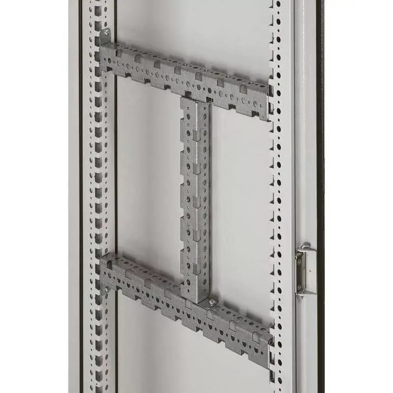 Legrand 048032 Altis perforált tartó rúd multifunkciós 1800 mm ( Legrand 048032 ) Különleges ajánlat