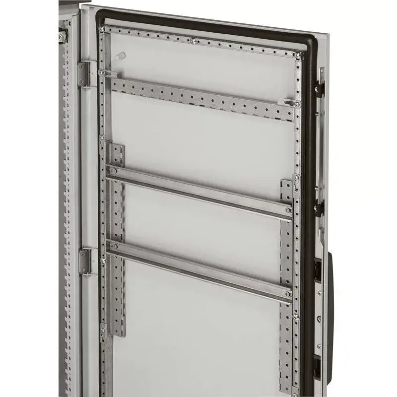 Legrand 047721 Altis perforált tartórúd ajtóhoz 1000 mm ( Legrand 047721 ) Biztonságos fizetés