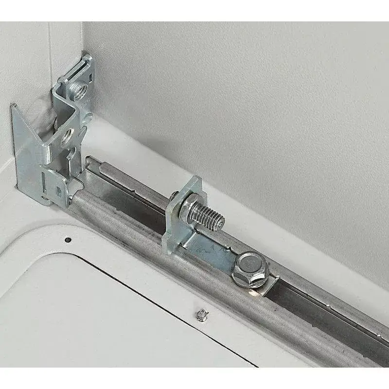 Legrand 036743 Atlantic csúszka mélység állításhoz, 250mm mély, 4db ( Legrand 036743 ) Szuper akció