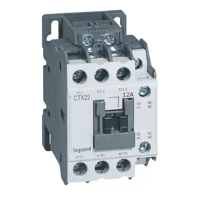 Nézd meg most Legrand 416091 CTX3 ip. mágneskapcs. 3P 12A 1Z+1NY 24V DC ( Legrand 416091 )