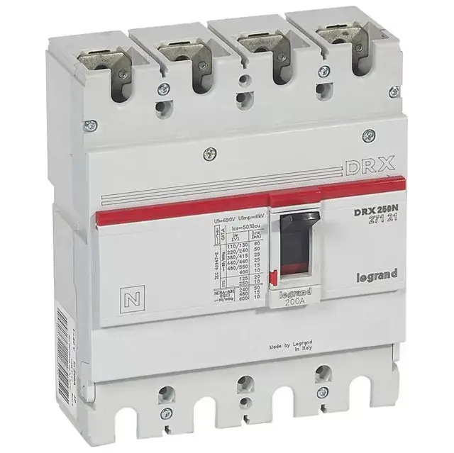 Árengedmény Legrand 027121 DRX250 4P 25 kA 200A t.m. kompakt megszakító ( Legrand 027121 )