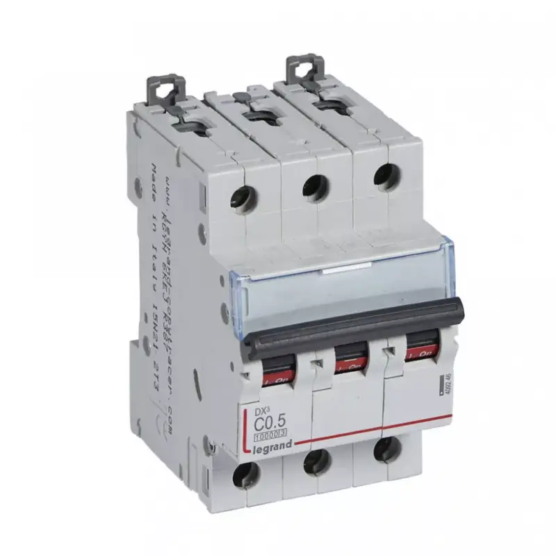 Korlátozott ajánlat Legrand 409246 DX3 kismegszakító 3P C0,5 10000A / 16 kA ( Legrand 409246 )