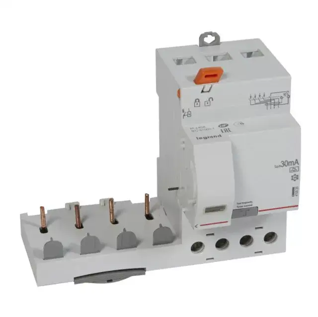 Kihagyhatatlan ajánlat Legrand 410525 DX3 áramvédő relé 4P 400V~ A 40A 30mA ( Legrand 410525 )