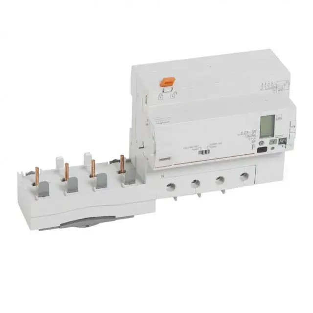 Vedd meg online Legrand 410657 DX3 áramvédő relé 4P 400V~ Hpi 63A mérés ( Legrand 410657 )