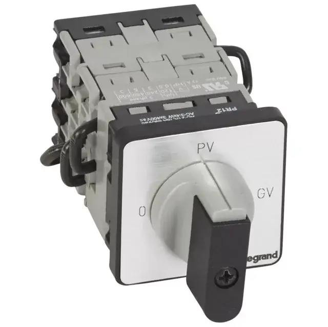 Gyors kiszállítás Legrand 027512 Görgős kapcsoló 3P 4kW PR12 0-PV-GV ( Legrand 027512 )