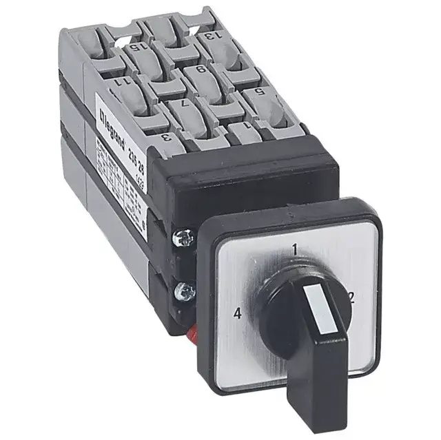 Legrand 023526 Mini irányváltó átkapcsoló 2P 1-2-3-4 állású ( Legrand 023526 ) Szuper ajánlat