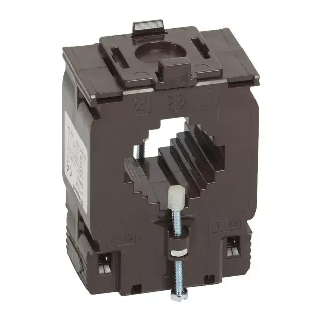 Kiárusítás Legrand 412126 Egyfázisú áramváltó 600/5A, (Ø32 mm) kábelhez vagy (40,5x10,5 vagy 32,5x20,5 vagy 25,5x25,5 vagy 20,5x32,5 vagy 10,5x40,5 mm) gyűjtősínhez ( Legrand 412126 )