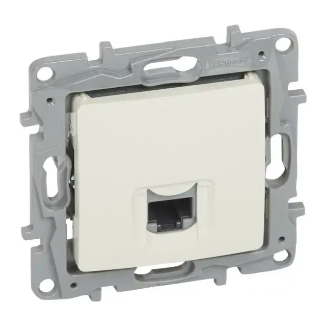 Legrand 764671 Niloé RJ45 Cat.5 UTP csatlakozóaljzat, bézs ( Legrand 764671 ) Azonnali szállítás