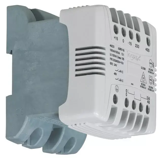Biztonságos fizetés Legrand 044263 vez. és lev. transzformátor 230-400V / 115-230 V 100VA ( Legrand 044263 )