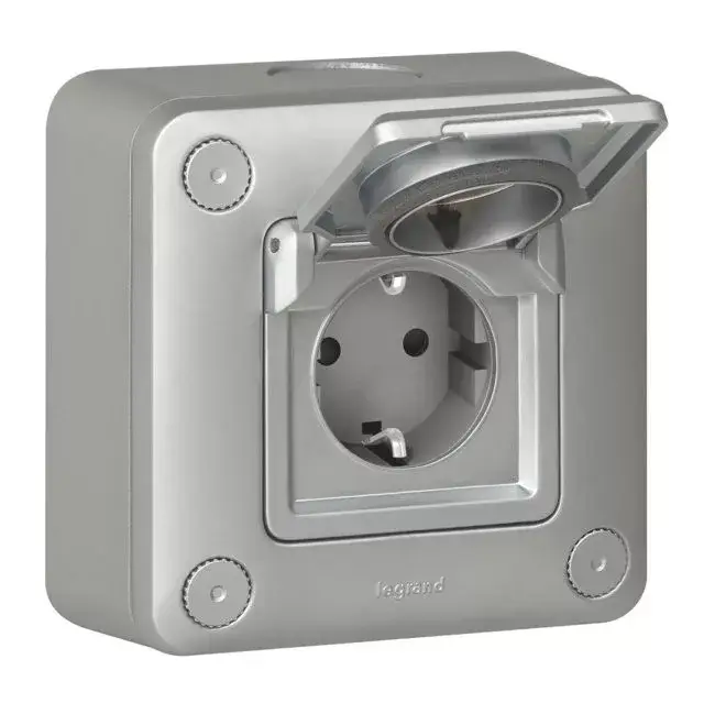 Legjobb ár Legrand 077856 Green'up Access 2P+F 16 A EV fém süllyesztett aljzat ( Legrand 077856 )