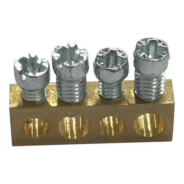 Akció Legrand 134806 PractiboxS kiegészítő csupasz sárgaréz PE/N elosztókapocs, 4 kötési pont, 2x16mm² + 2x10mm²; Icc=6 kA ( Legrand 134806 )