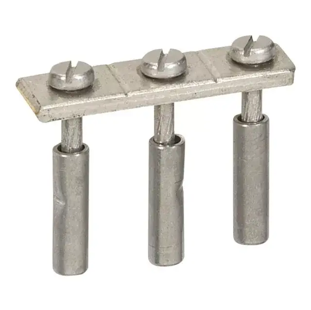 Legrand 037544 Viking3 átkötősín nem szigetelt 15 mm osztástávolság, csavaroshoz ( Legrand 037544 ) Biztonságos fizetés