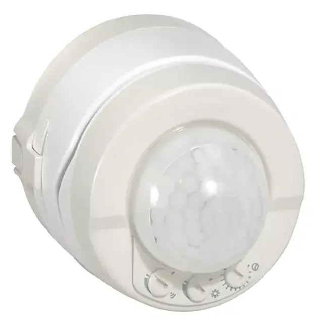 Olcsóbb Legrand 069780 Plexo 55 360°-os falra/mennyezetre szerelhető mozgásérzékelő, 2000W, IP55, állítható, fehér ( Legrand 069780 )