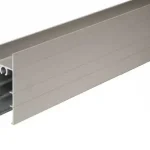 Szuper akció SEVROLL04455 alsó takaró profil Simple/Blue 3m (18 mm-es rétegeltlemez) ezüst