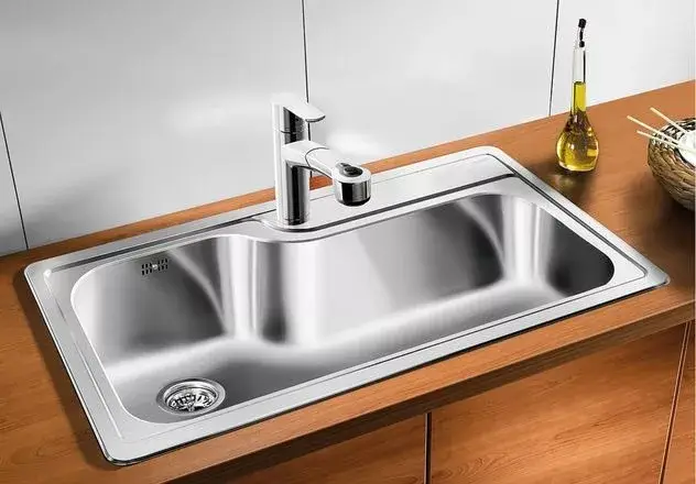BLANCO 514029 Mosogató PLENTA csiszolt rozsdamentes acél excenter nélkül Szezonális akció