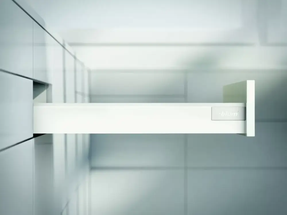 K-BLUM Legrabox N 550 mm/40 kg, Blumotion/TOB, fehér SW-M, csavar Korlátozott ajánlat