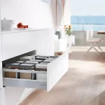 Outlet K-BLUM Antaro C 550 mm/30 kg, Blumotion/TOB, szürke R9006, csavar