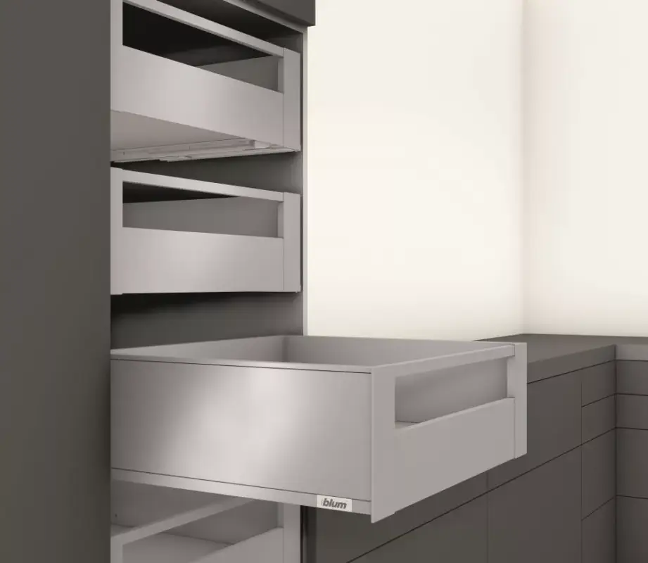 Vedd meg online K-BLUM Legrabox C Pure 300 mm/40 kg, Tip-on, fehér SW-M, belső, reling