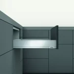 Akciós ár K-BLUM Legrabox M 500 mm/40 kg,szürke,csavar+protiskl.Ago-rendszer 90 (822x474)a