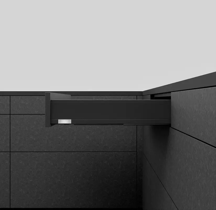Árcsökkenés K-BLUM Legrabox M 650mm/70 kg, Blumotion/TOB, karbon fekete CS-M, expando
