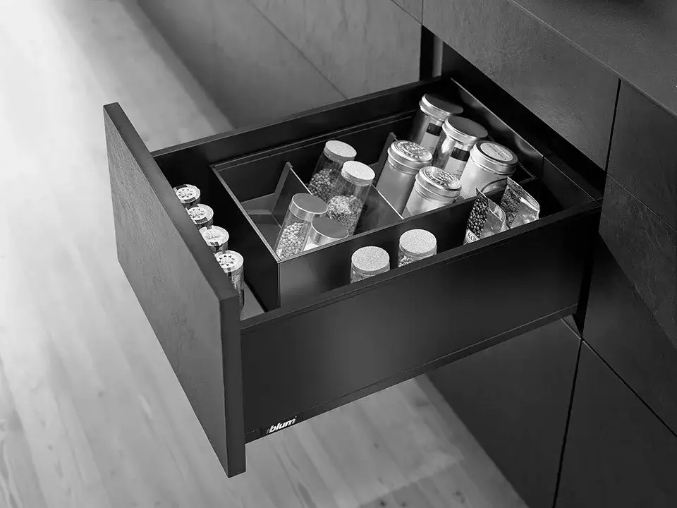 K-BLUM Legrabox C Pure 450mm/40 kg, Blumotion/TOB, karbon CS-M, csavar, mosogató Olcsó