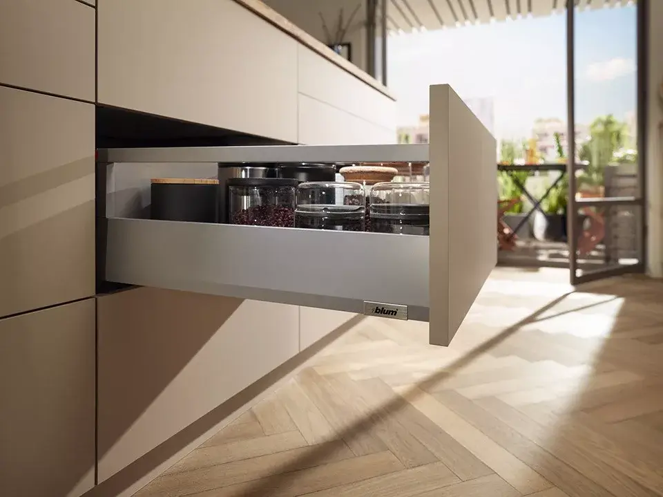 Vedd meg online K-BLUM Merivobox E 600 mm, 70 kg, Indium szürke, Inserta