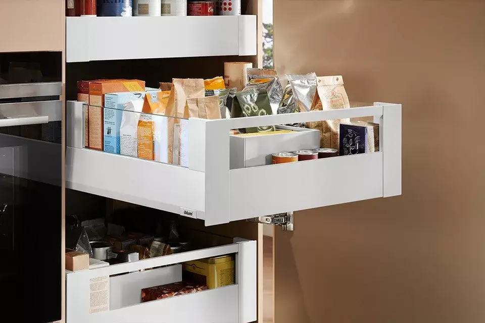 Biztonságos fizetés K-BLUM Merivobox E Boxcover 600 mm, 70 kg, fehér, belső, korlát