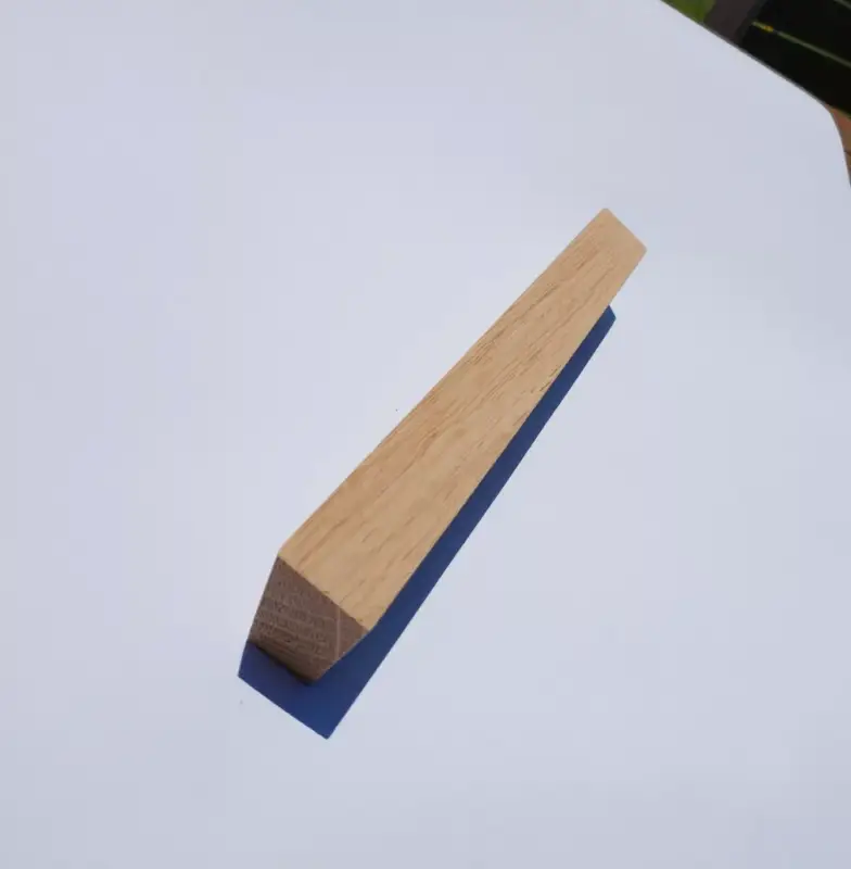 Gyors kiszállítás Vizza N200, Tömörfa bútorfogantyú, natúr tölgy színű, 128 mm és 160 mm furattávval