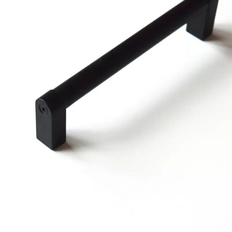 Z409_128, Matt fekete, fém bútorfogantyú 128 mm furattávval Kiárusítás