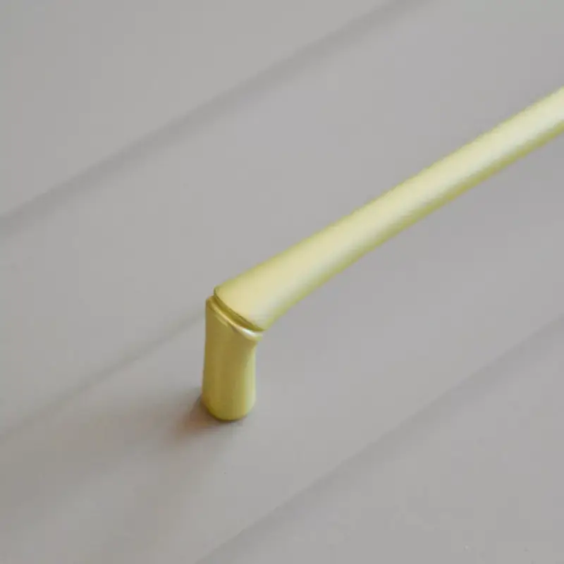 BAMBOO bútorfogantyú, fém, matt arany színben 160 mm furattávolság Olcsóbb