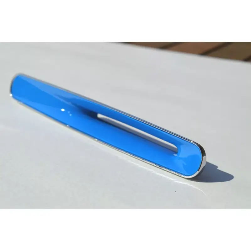 Expressz kézbesítés Möbelgriff Metall-Kunststoff-Kombination, Chrom glänzend - blau