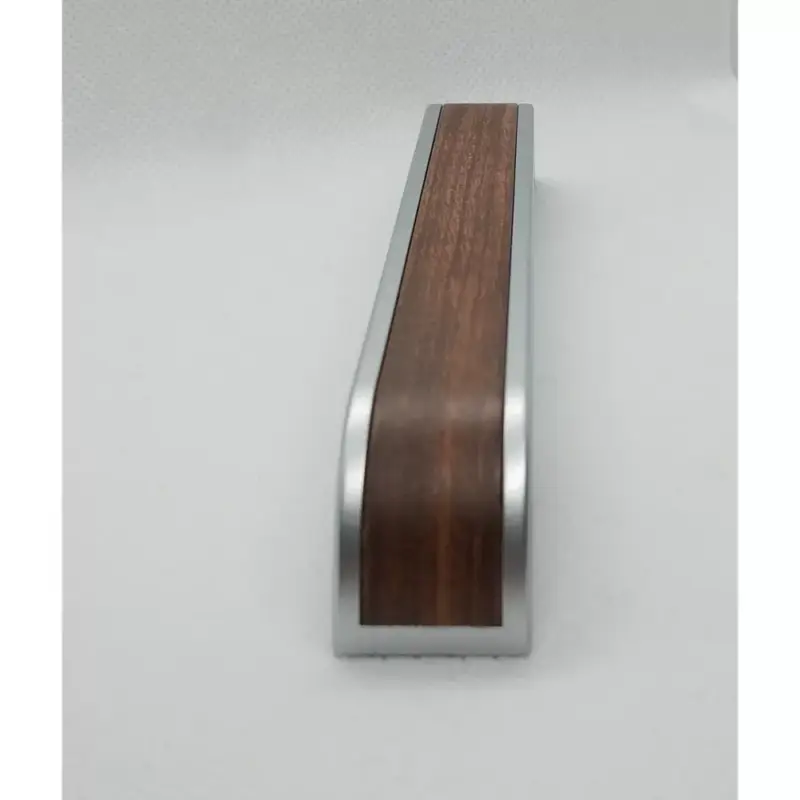 Nézd meg most Kunststoff-Möbelgriff, verchromt - Farbe Holzoptik, mit 96 mm und 128 mm BA