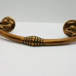 Biztonságos fizetés Möbelgriff aus Metall, bronzefarben, 96 mm BA, Vintage-Stil