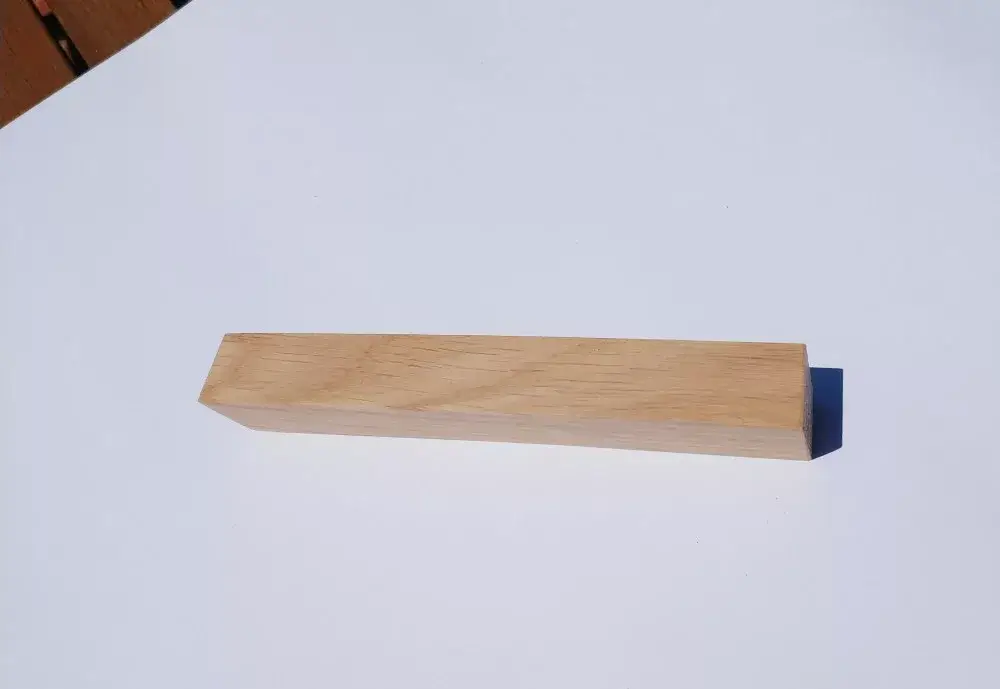 Rendeld meg most Möbelgriff aus Holz, Eiche natur, mit Bohrungsabstand 64-96-128 mm