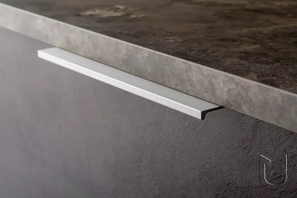 Akciós ár LUCATA Metall-Möbelgriff, glänzend lackiert,Imitation von rostfreiem Stahl, 160 mm Bohrungsabstand