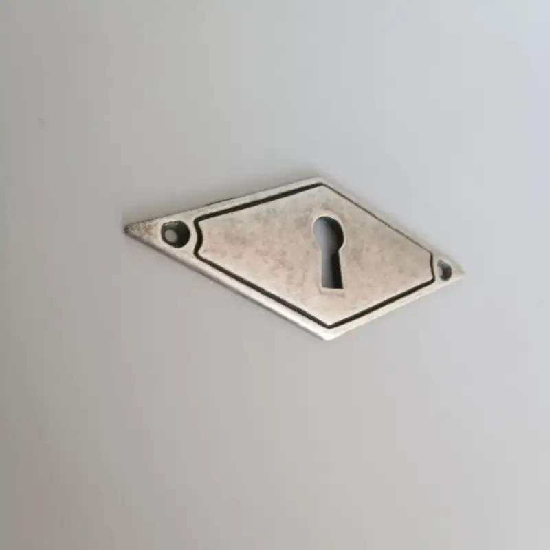 Schlüsselloch-Decke in patina nickel, liegend Gyors szállítás