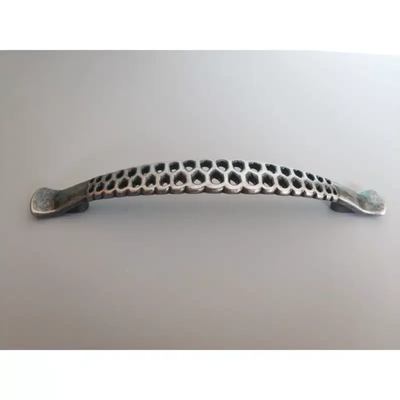Möbelgriff aus Metall, antike Schwarz, 128 mm Biztonságos vásárlás