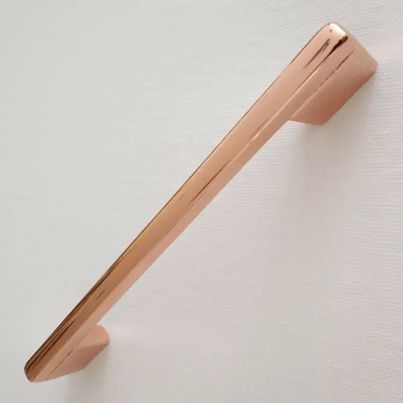 GOLD ROSE, moderne Möbelgriffe aus Metall, Bohrung 128 UND 160 mm Vedd meg most