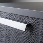 ISOLA Metall-Möbelgriff, Farbe Edelstahl, Bohrung 224 mm Azonnal elérhető