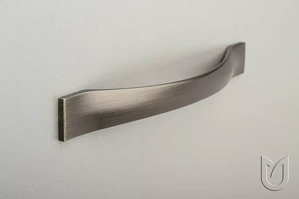 Végkiárusítás SEMA Metall-Möbelgriff, gebürstet, Farbe Dunkel-Nickel, Bohrung 128 mm