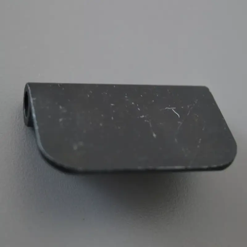 Biztonságos vásárlás Apostroph, Schwarzer rustikaler Möbelgriff mit antikem Finish, 32 mm Bohrungsabstand