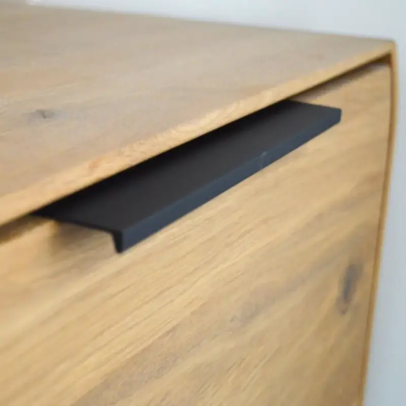 Azonnali szállítás Metall-Möbelgriff, Kantenmontage, schwarz, 320 mm Lochabstand