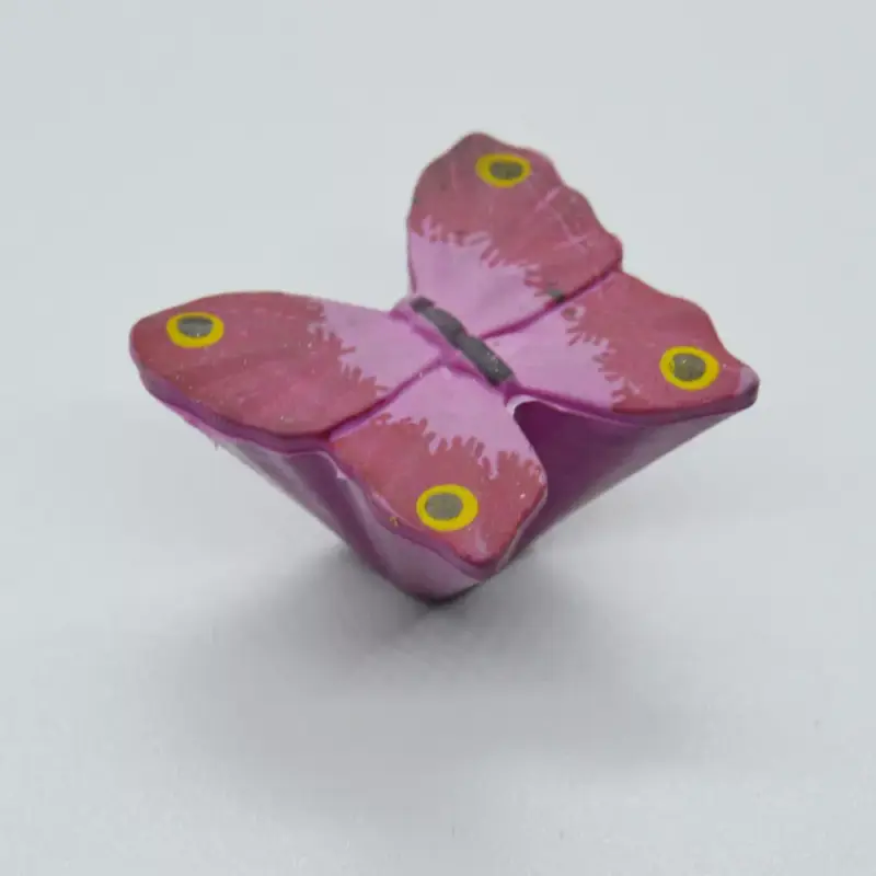 Möbelknopf aus Kunststoff, lila Schmetterling Azonnal elérhető