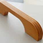 AUSTIN_128B Möbelgriff aus Buchensperrholz, Sonderanfertigung Biztonságos vásárlás